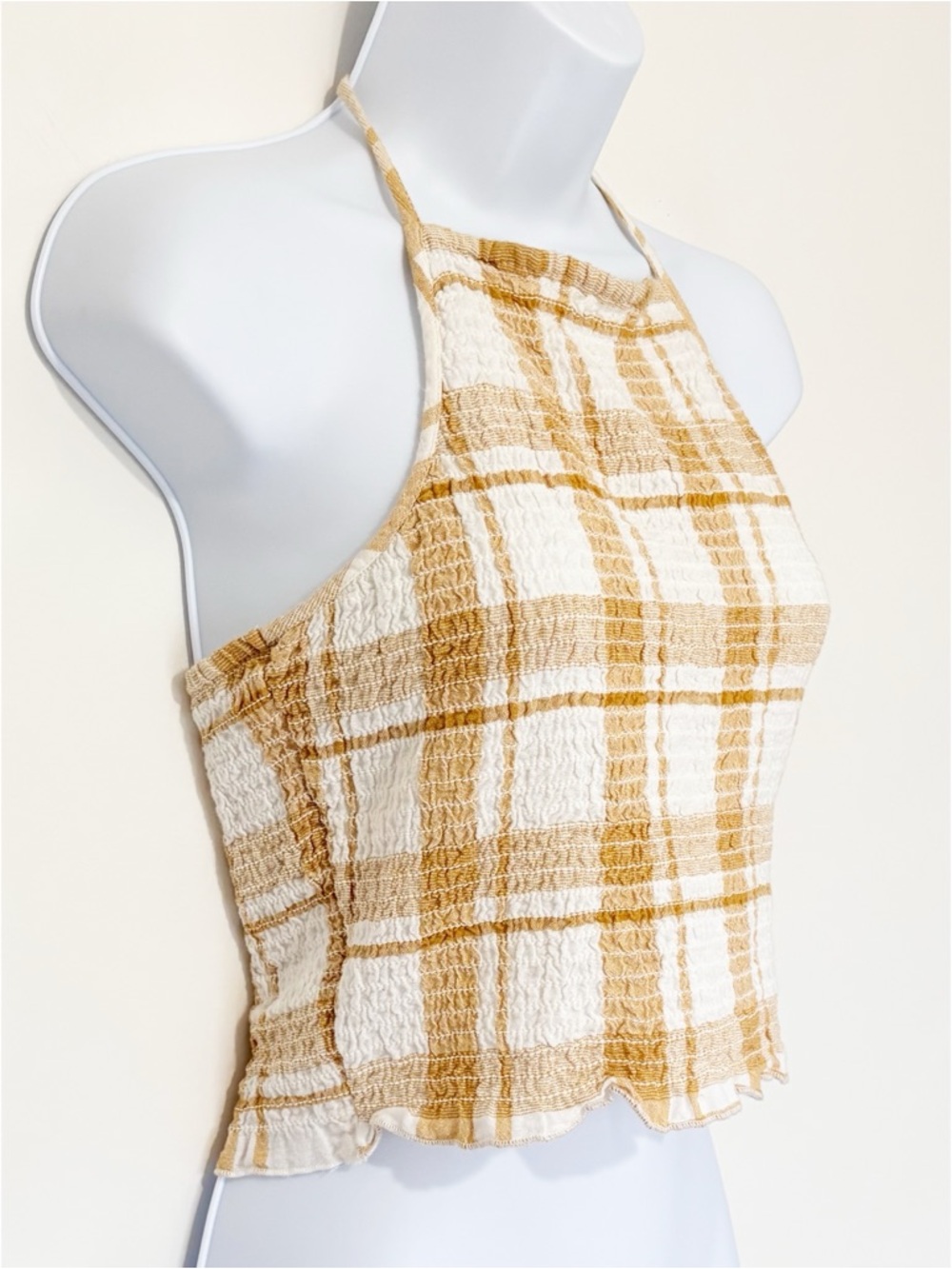 AMERICAN EAGLE Plaid Halter Crop Top Medium Mustard Yellow Smocked Summer - Picture 2 of 8